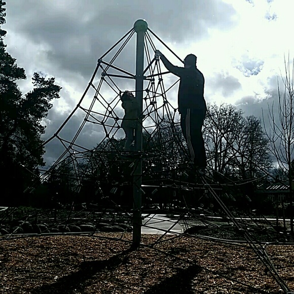 Meet your Posher, Justin~Posh Ambassador~ - Picture 2 of 2