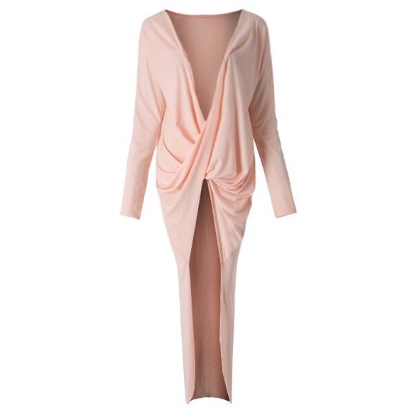 💥New!💥 Plunging Neck Wrapped Blouse - Picture 3 of 4