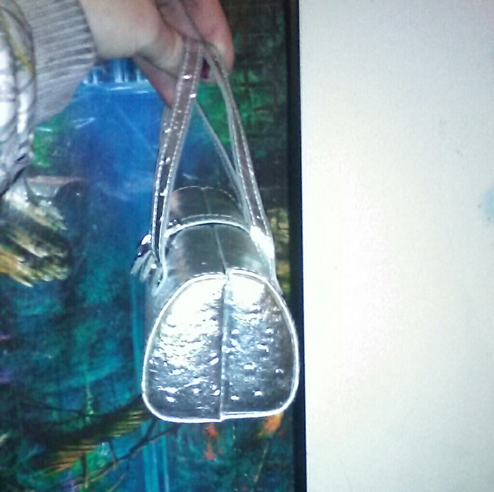 Help save home - Picture 2 of 5