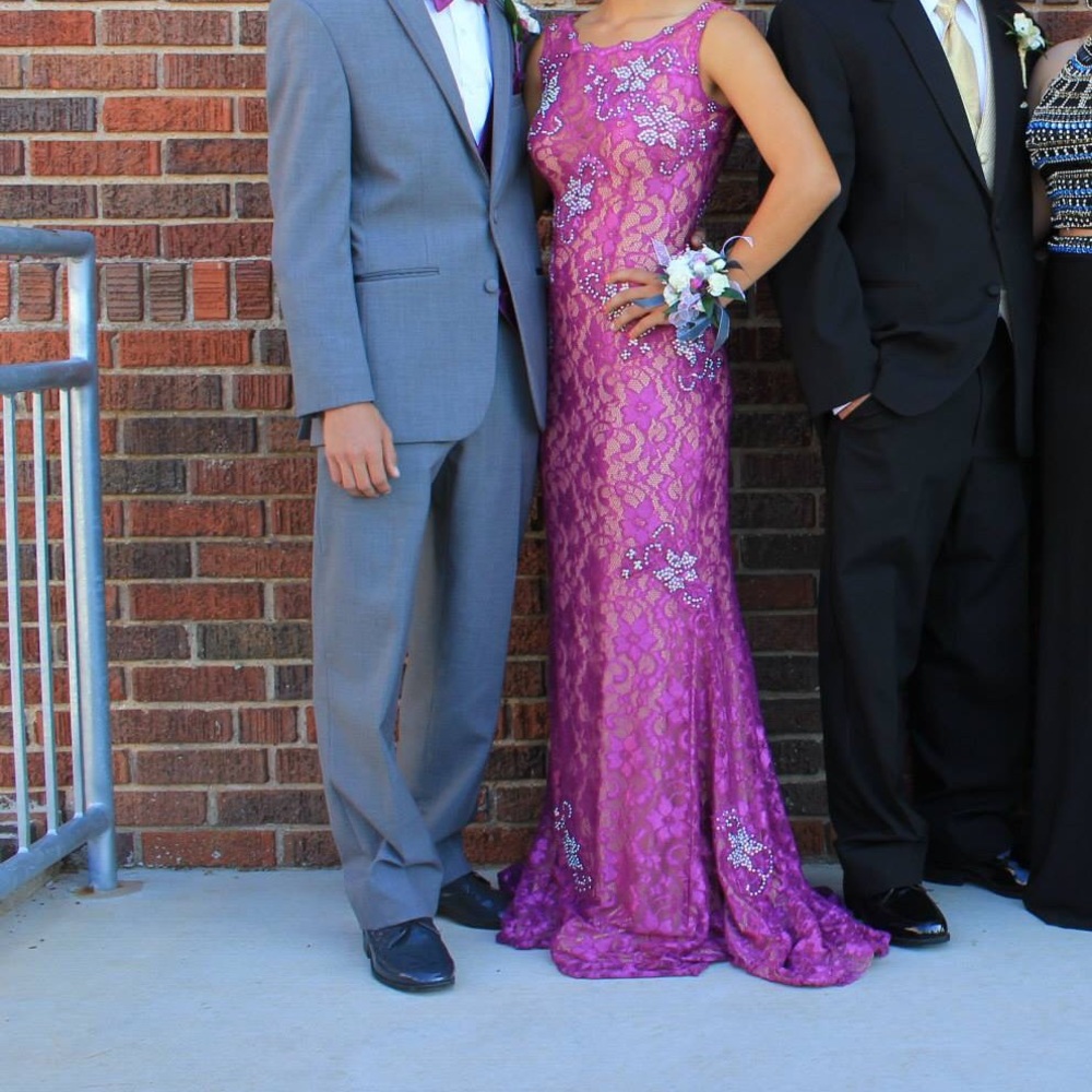PROM DRESS