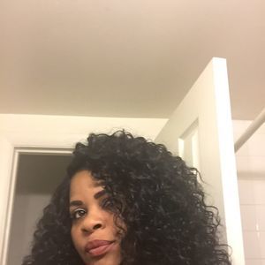 Meet your Posher, Lydia