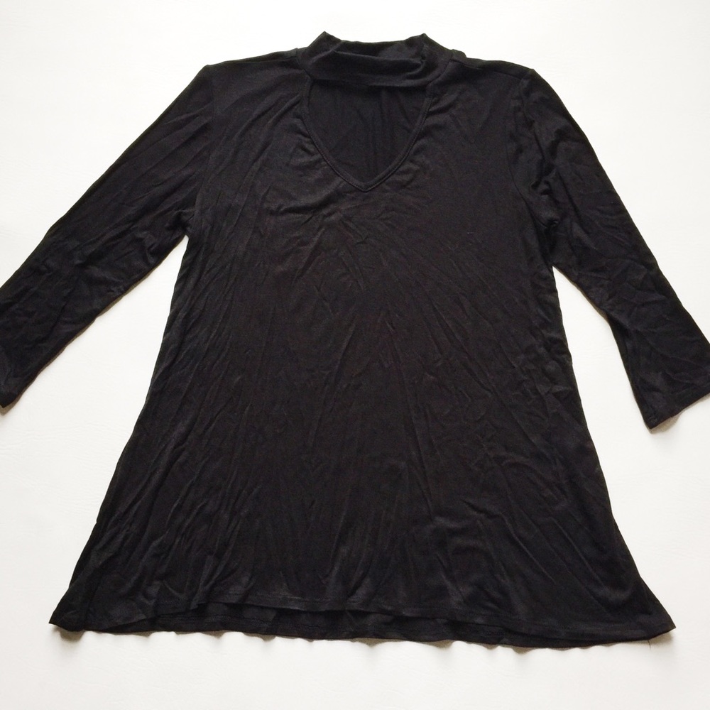 Black Choker Top - Picture 3 of 6