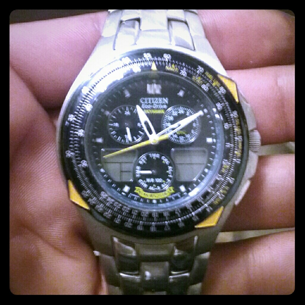 Citizen Eco-Drive skyhawk