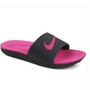 Pink and Black little girls Kawa Print Slides