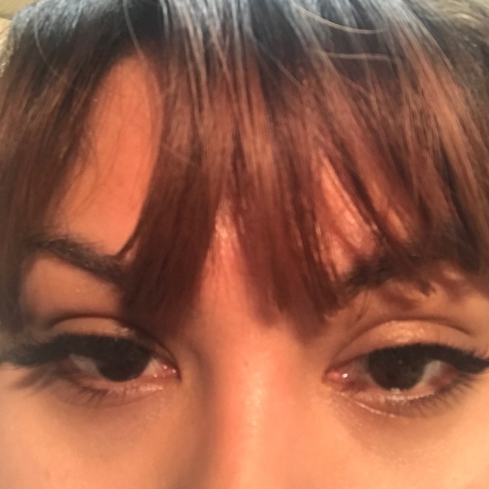 Lashes - Picture 2 of 4