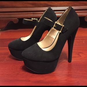 Qupid Black Platform Heels