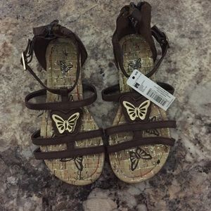 Brown Sandals with Butterfly
