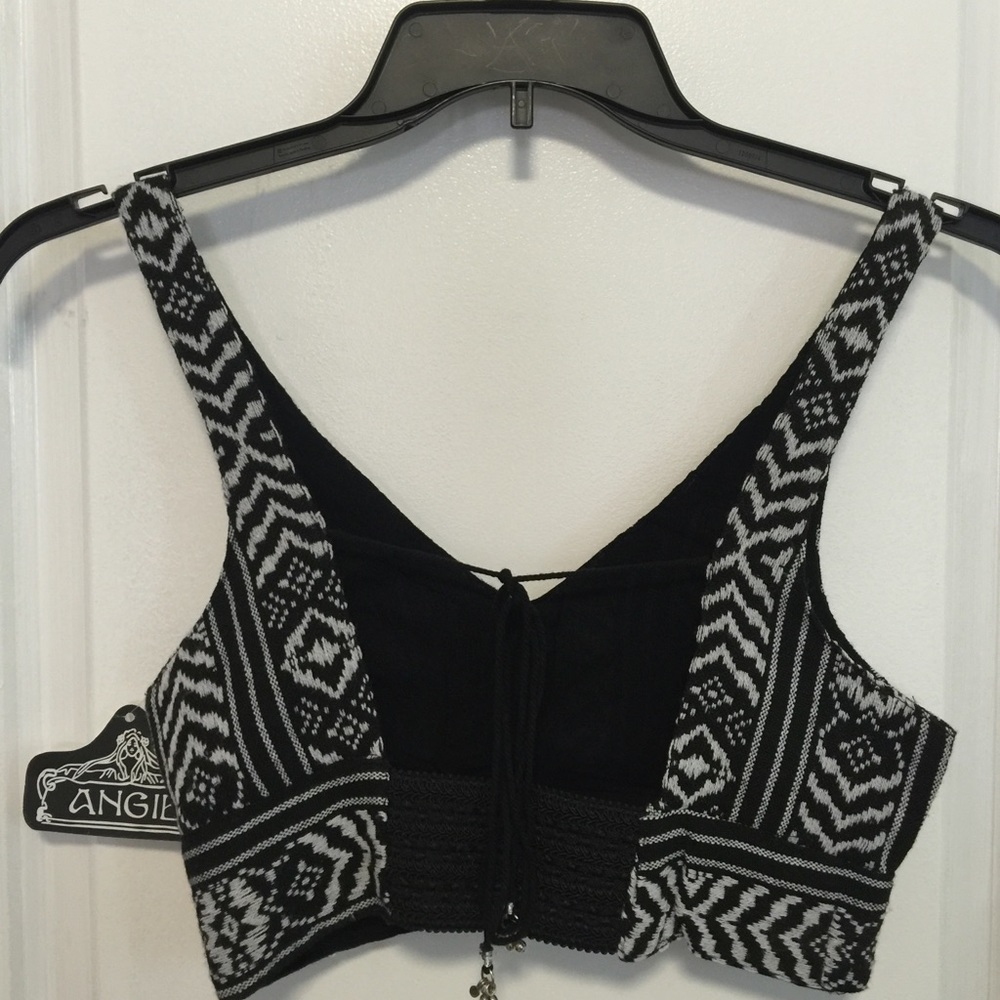 NWT ANGIE Black and White Crop top - Picture 4 of 5