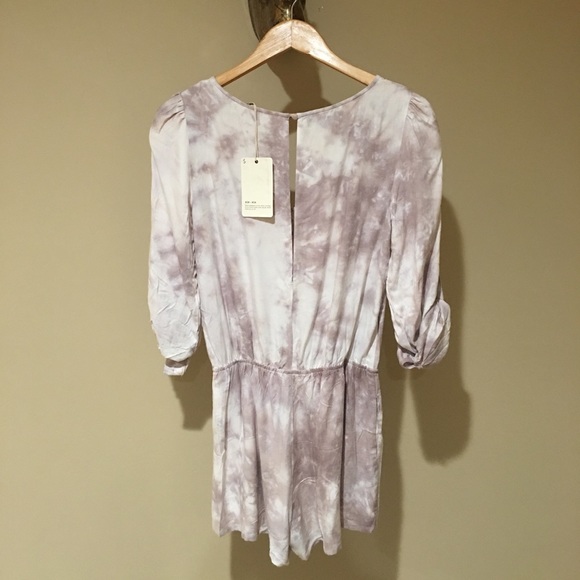 🍄🌺Tye die romper🌺🍄 - Picture 2 of 4