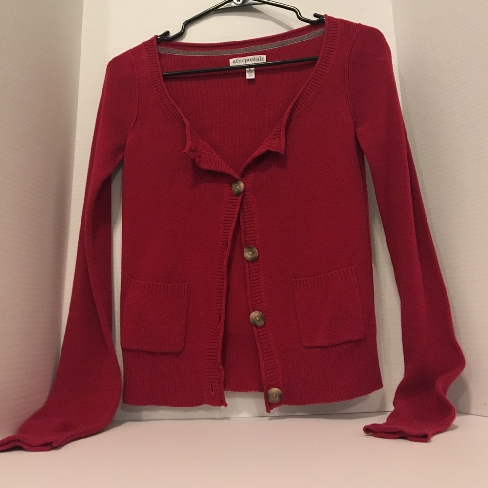 Aéropostale red button sweater