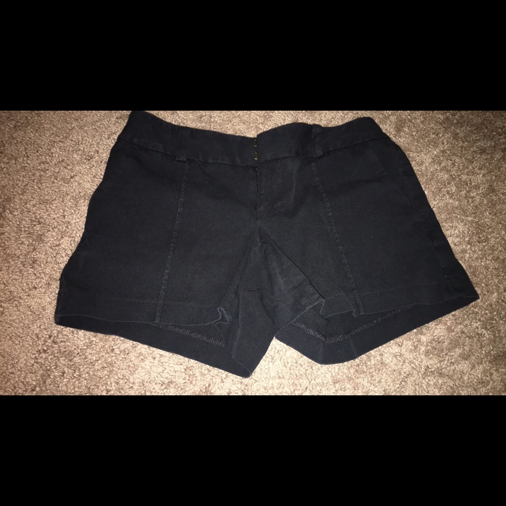 Lilly pulitzer navy shorts, 0