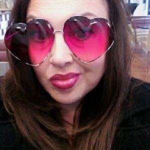 Meet your Posher, Tina's