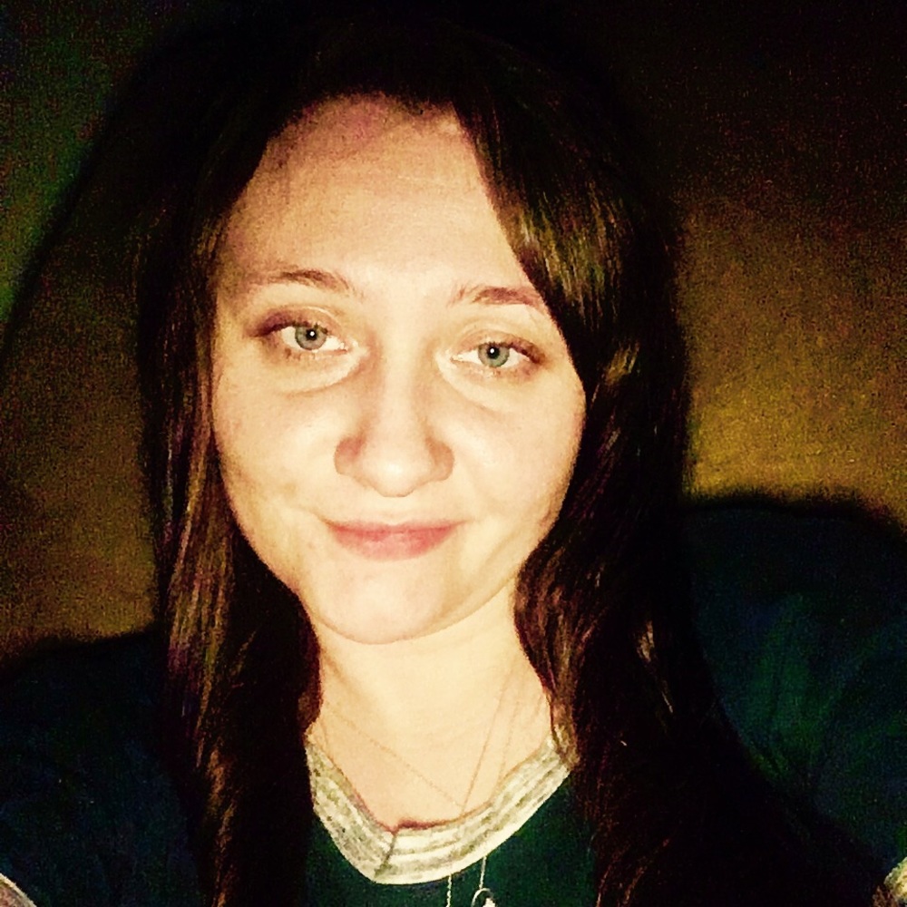 Meet your Posher, Julisa