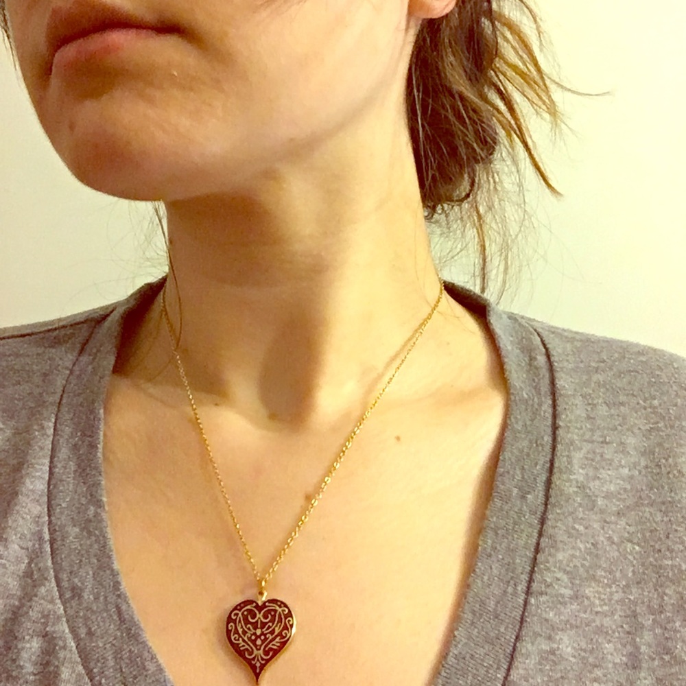 Red Metropolitan Museum of Art heart pendant