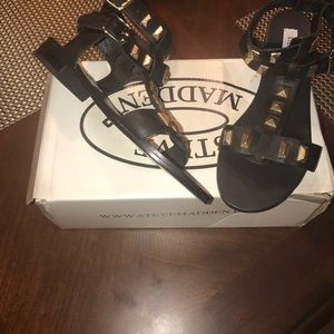 Steve Madden