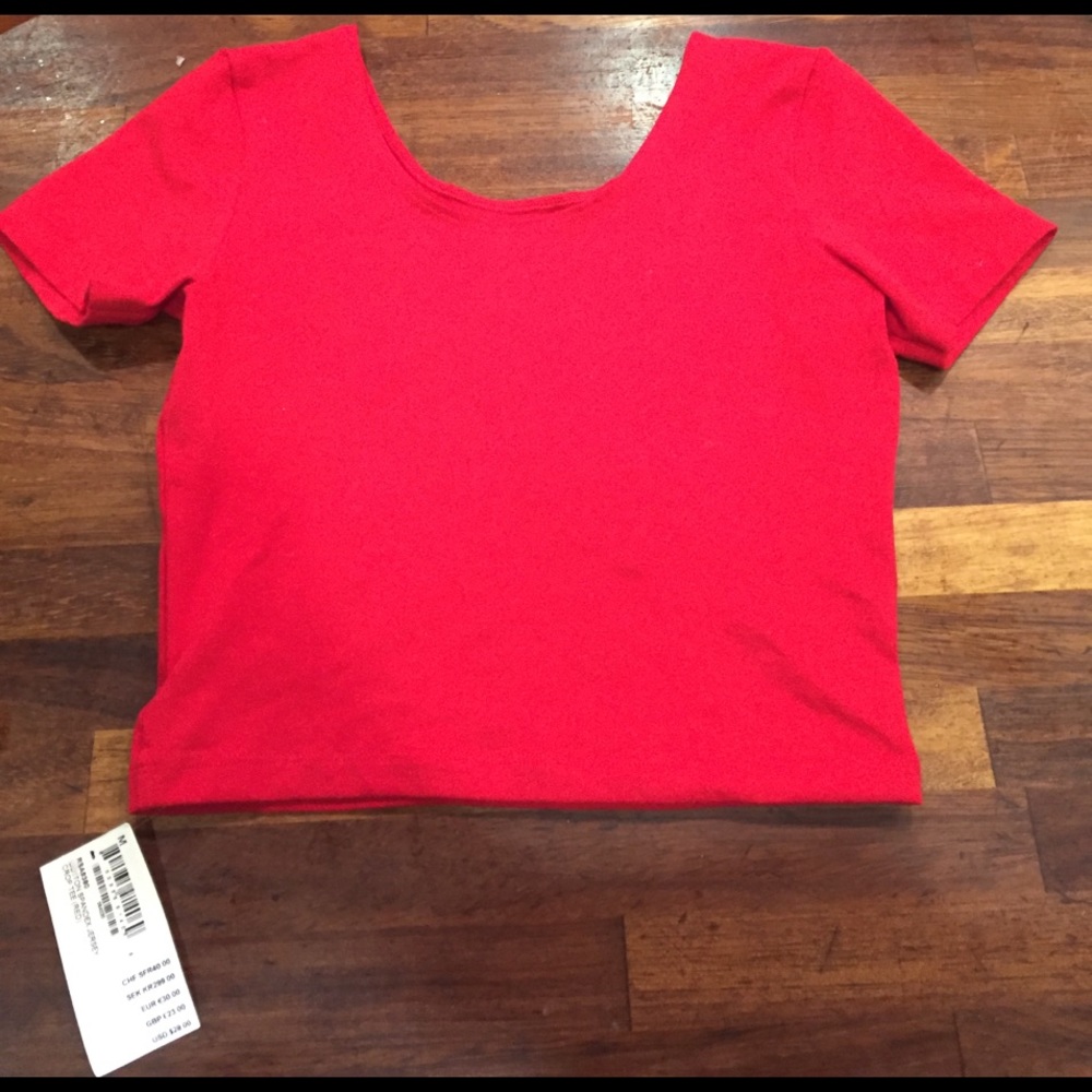 Red crop top