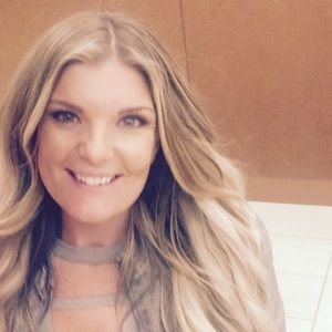 Meet your Posher, Kara