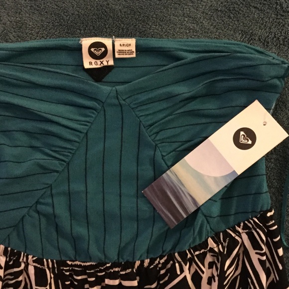 Summer dress - Picture 3 of 3