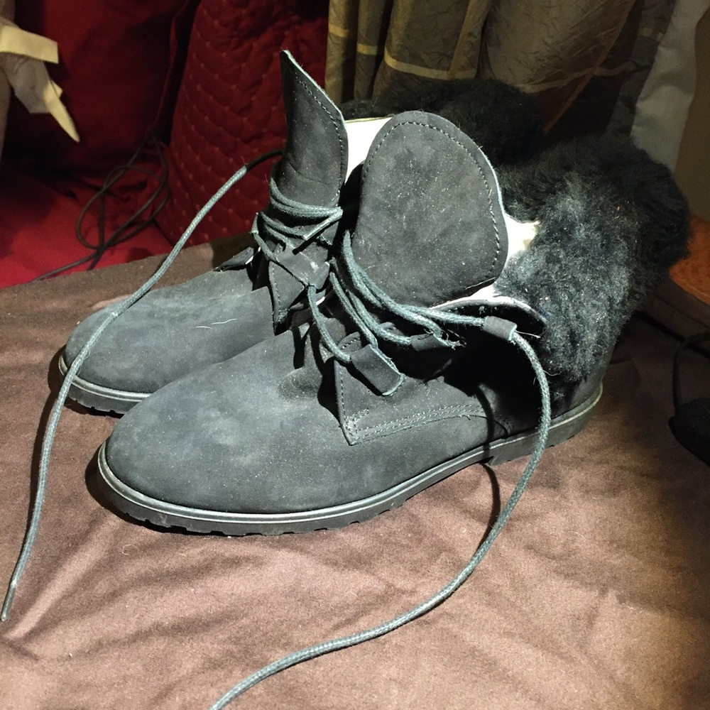 Shoe Be Doo boots size 31 kids