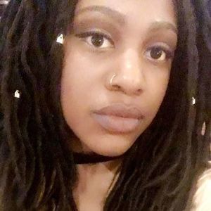 Meet your Posher, Teandrea