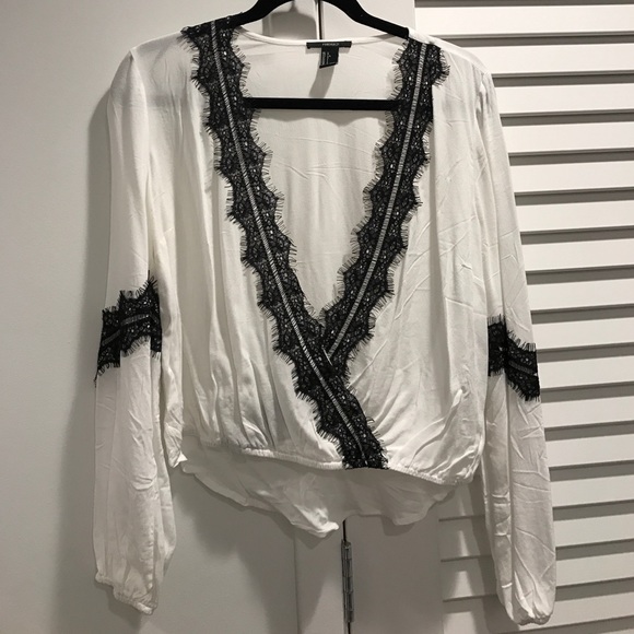 Forever 21 Tops - Forever 21 Lace Boho Top