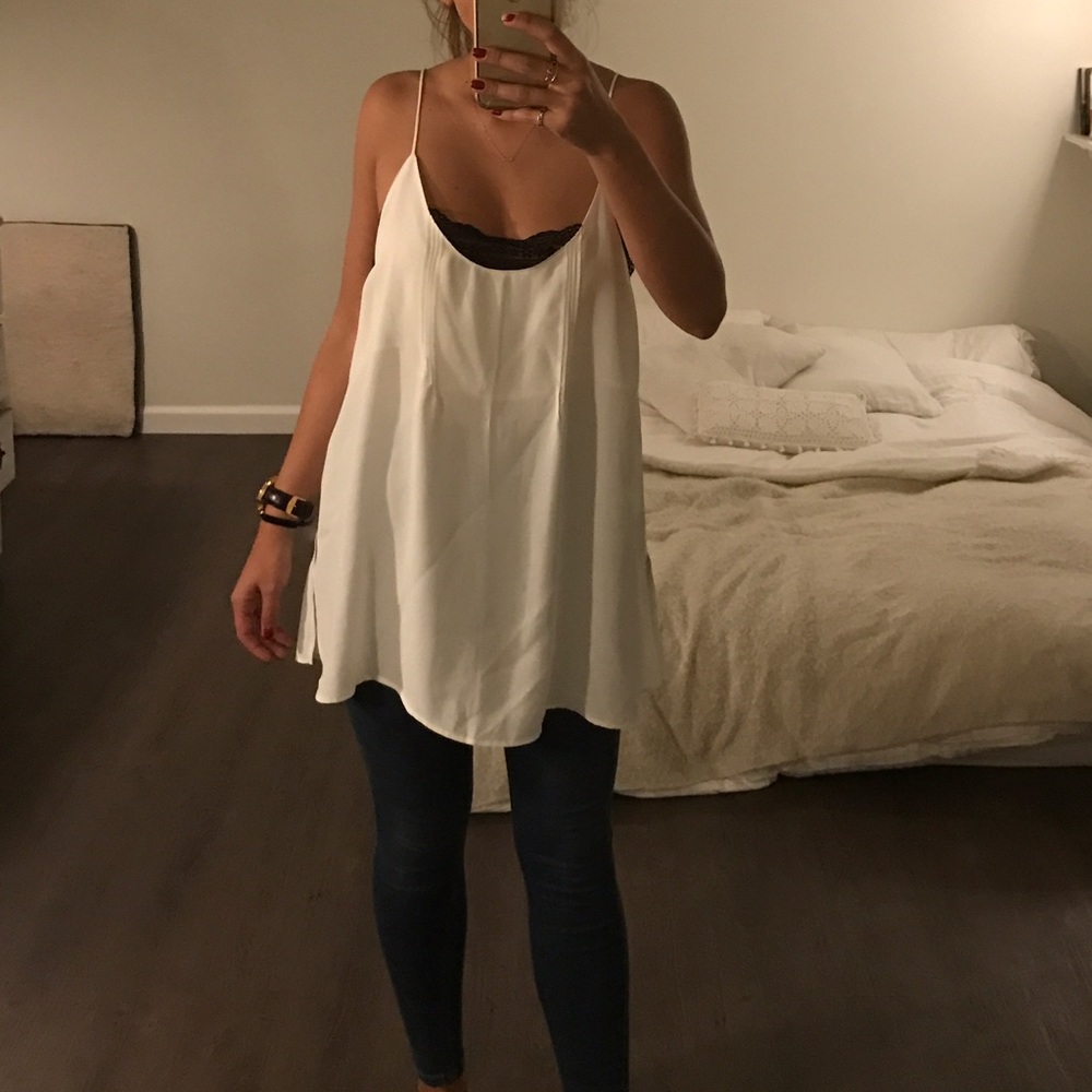 Zara white tunic with black lace