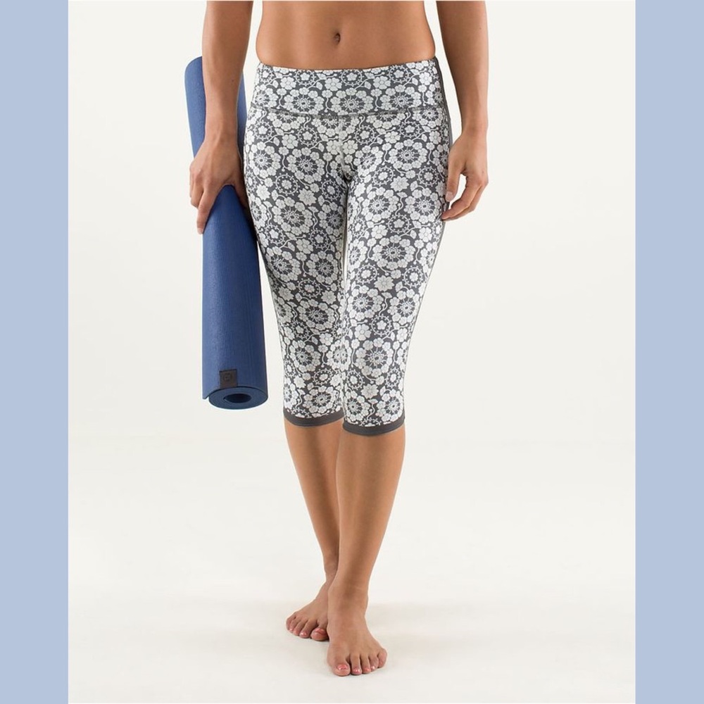 Rare Ignite Crop Lululemon Leggings