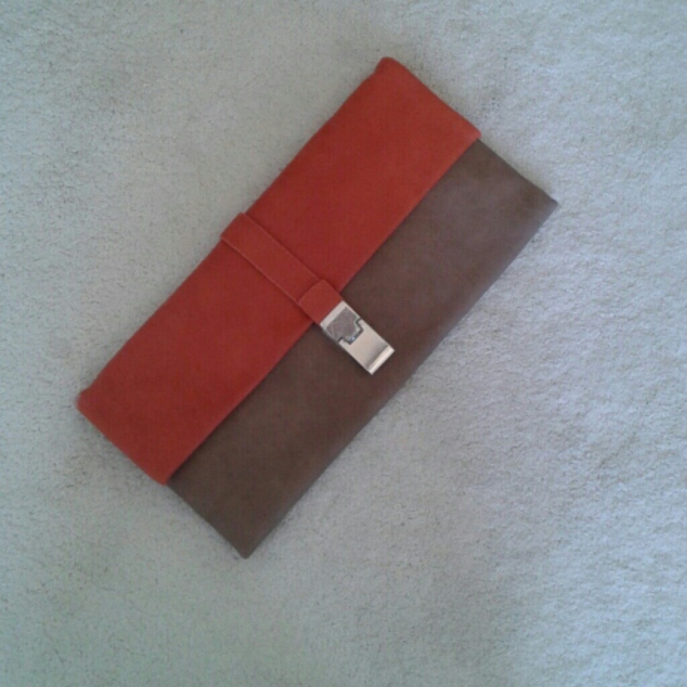 Urban Expressions Orange and Mocha Clutch