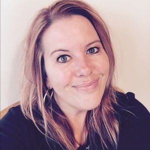 Meet your Posher, Stacey