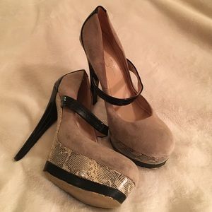 Sexy Sky High Heels by Jessica Simpson