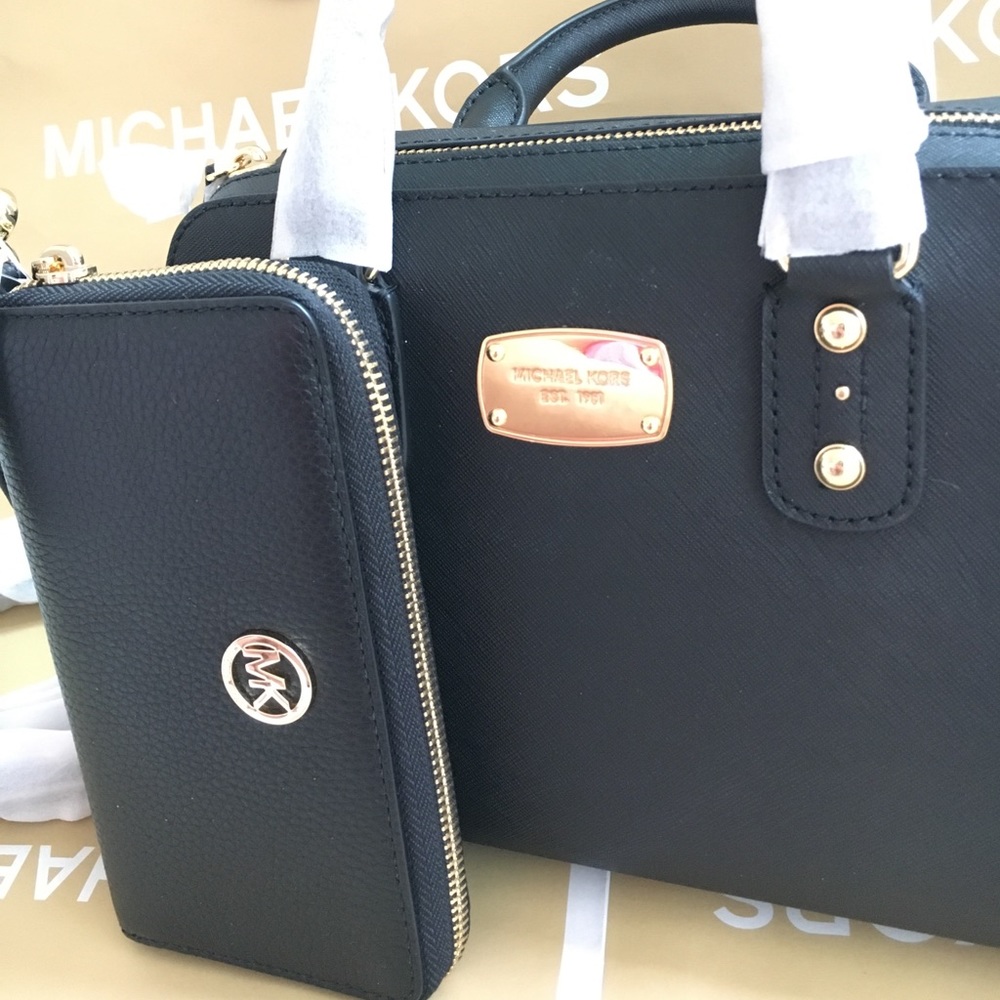 👜👑MK satchel set👜black Saffiano - Picture 6 of 6