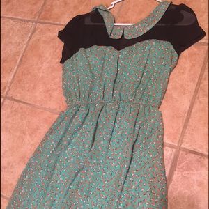 Cute aqua floral collar dress