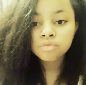 Meet your Posher, Deanna