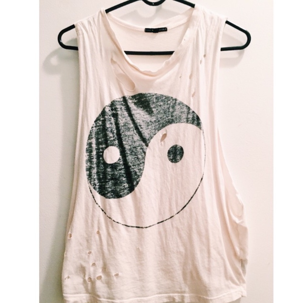 Yin-yang destroyed vintage muscle tee