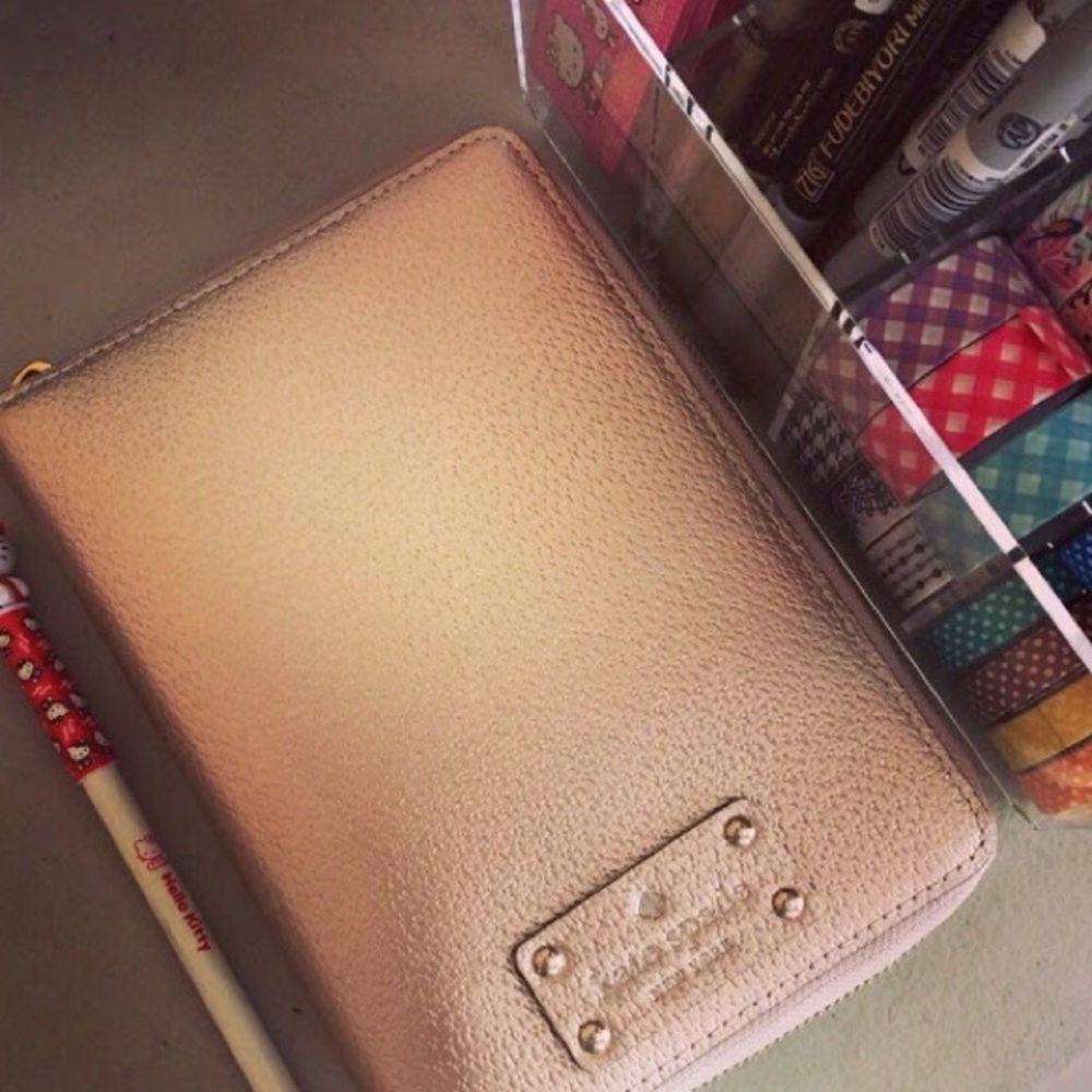 💕 Rose Gold Kate Spade Wellesley Planner  💕