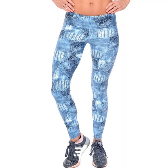 New Animal Print Legging Activewear Sports Running - Picture 2 of 6