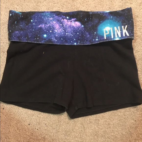 Victoria's Secret Yoga Shorts - Size Small - Picture 1 of 2