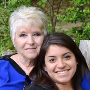 Meet your Posher, Debra