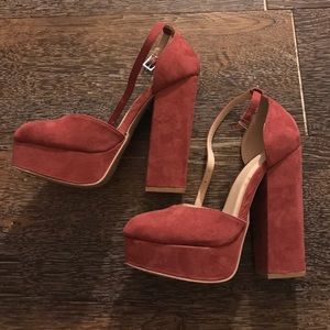 New chunky platform shoes 👠 ✨