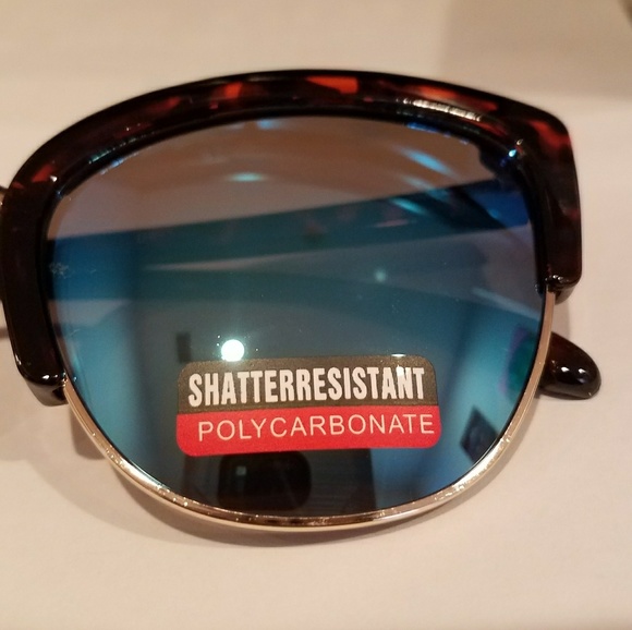 ON SALE Cat Eye Mirror Sunglasses - Picture 7 of 8