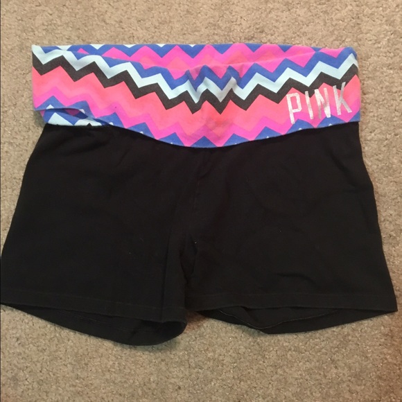 Victoria's Secret Yoga Shorts - Size Small - Picture 1 of 2