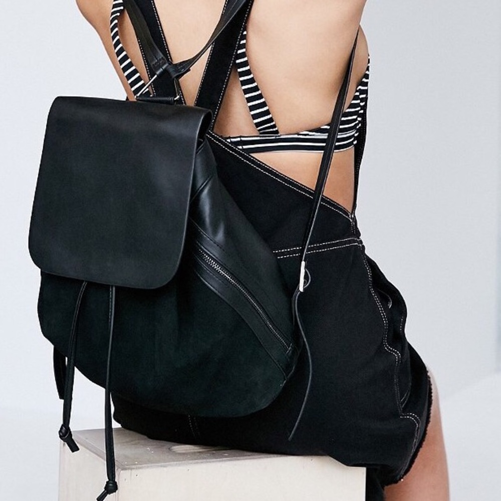 🎉3X HP🎉Black suede backpack festival cute summer - Picture 2 of 6