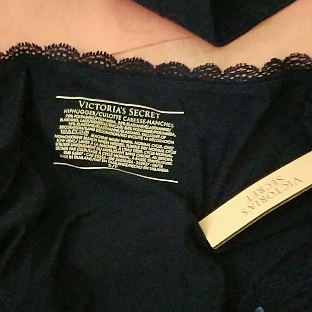 🍑Victoria's Secret M  bralette and S panty🍑 - Picture 3 of 6
