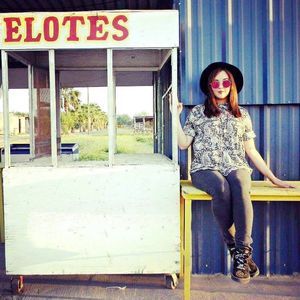 Meet your Posher, Leslie