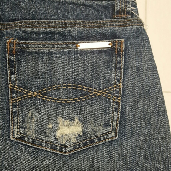 *Final price* Distressed A&F Denim Mini Skirt - Picture 4 of 5