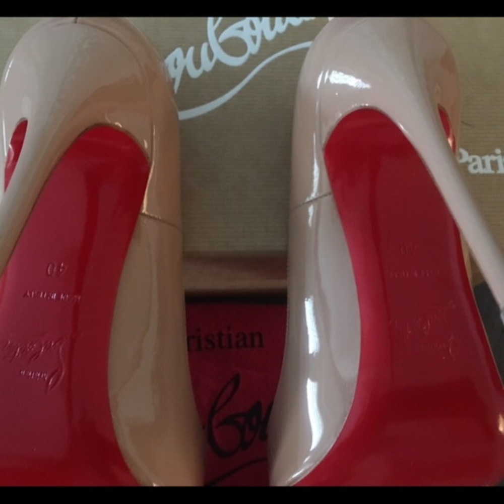 christian louboutin "so Kate 120"