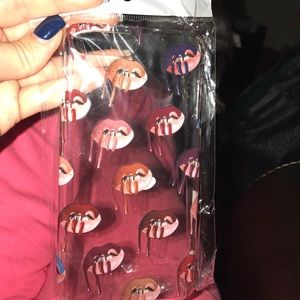 New Kylie Jenner clear lip case for iPhone 7 plus