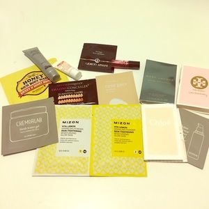 Assorted beauty samples