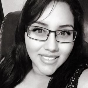 Meet your Posher, Thalia