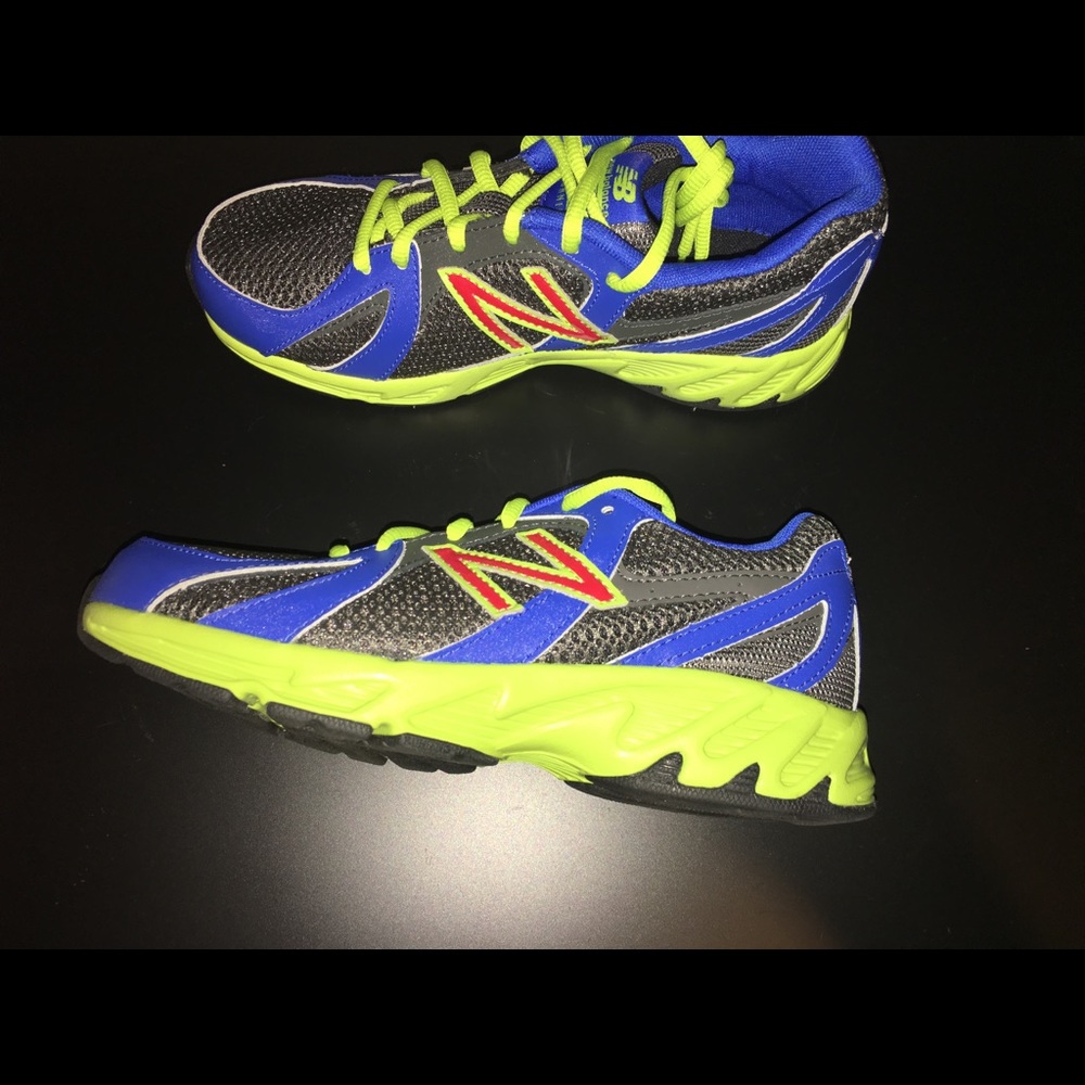 NEW BALANCE / Bright Green / Blue / Red / Black